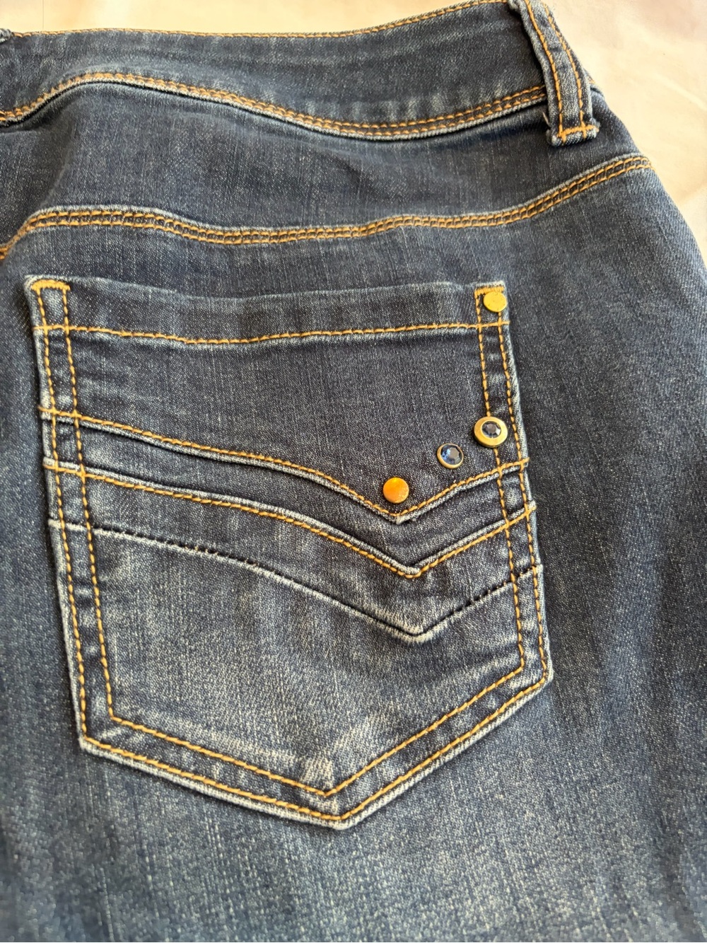 Chico's Dark Blue Skinny Jeans with Jewel Studded Pockets Size 0 (4/6)